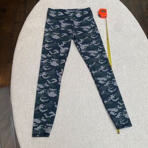 Nice Quality Camo Leggings No tag. Size X Small